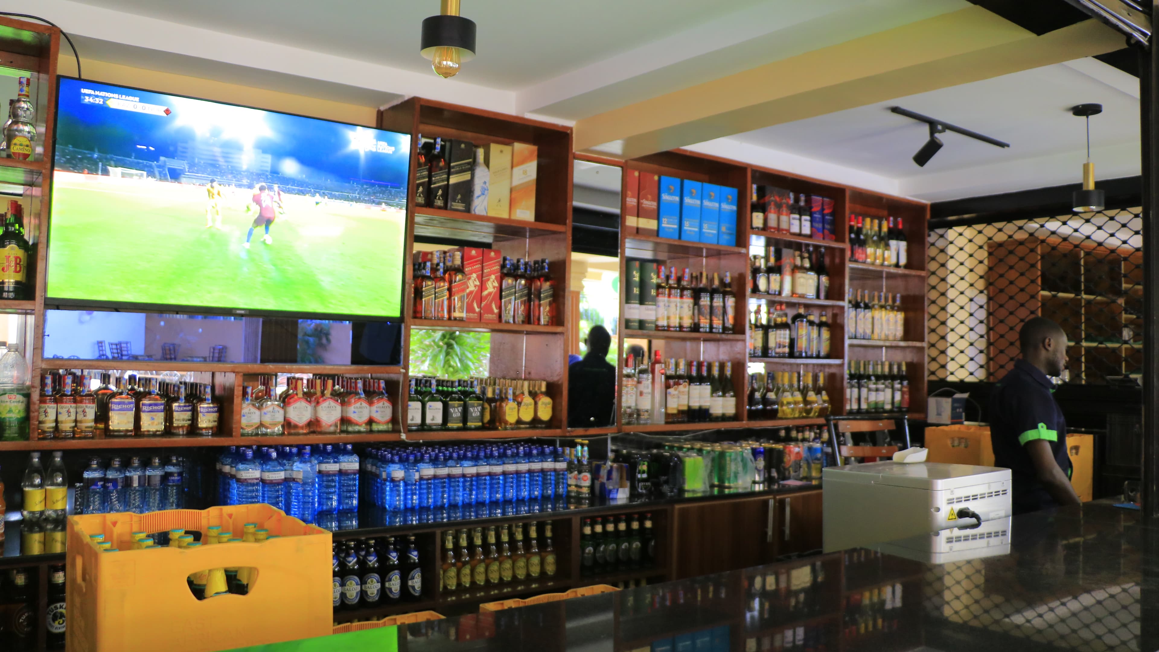 Open bar and counter